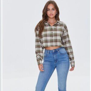 Forever 21 plaid cropped flannel button down top size small